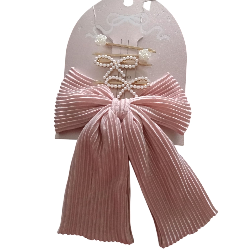 Elegant Pink Hair Bow with Pearl Accents